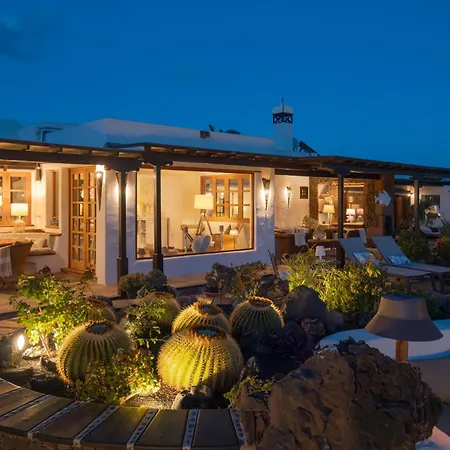 Willa Lanzahost Luxury Paraiso