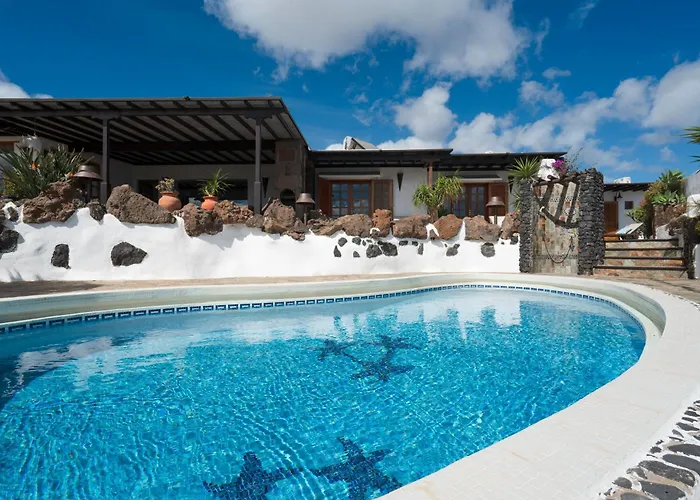 Lanzahost Luxury Paraiso * 티아즈