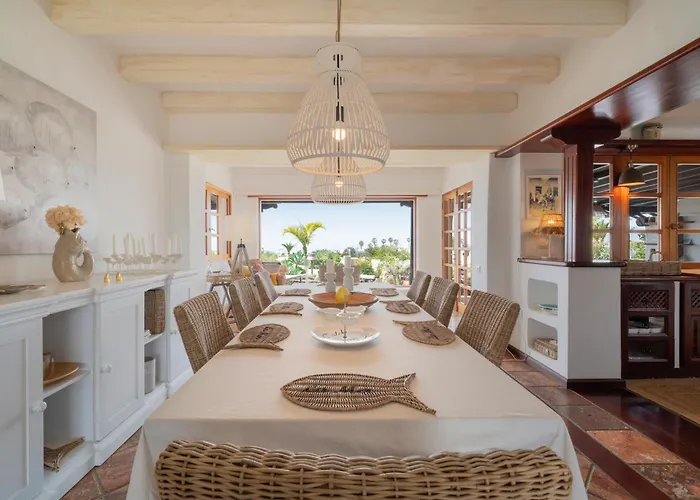 빌라 Lanzahost Luxury Paraiso *