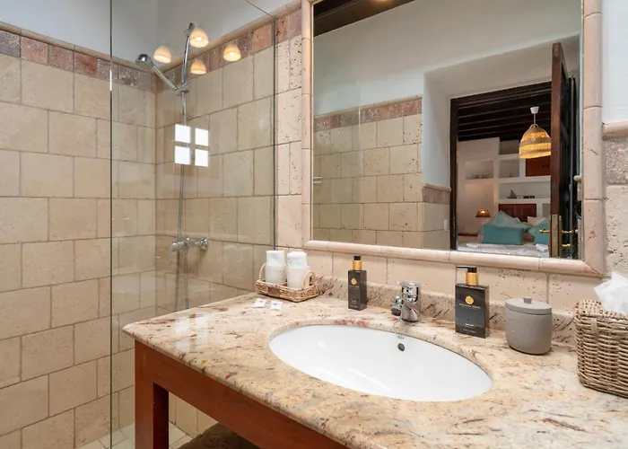 Lanzahost Luxury Paraiso *