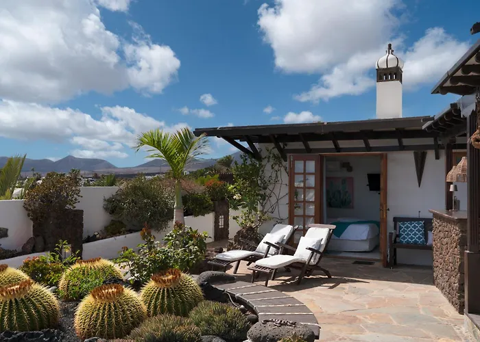 Lanzahost Luxury Paraiso Villa *