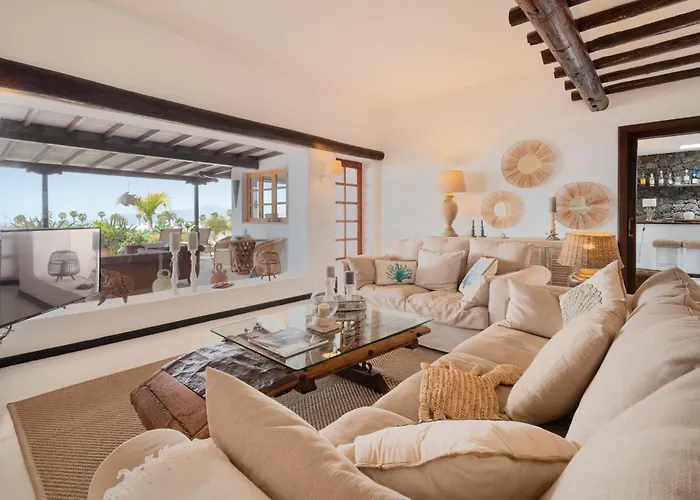 Lanzahost Luxury Paraiso *